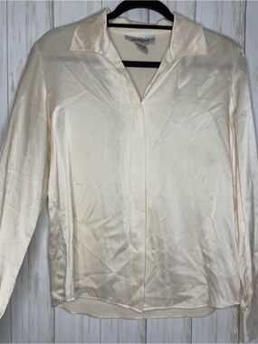 Vintage 100% silk Alfani Cream Button Blouse 10